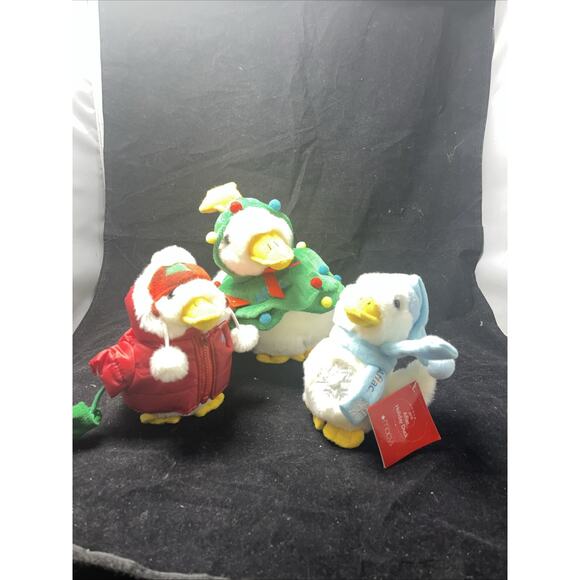MACY’s 6” + 10” Plush Holiday Christmas Tree Ice Skates Reindeer Aflac Duck LOT - Picture 1 of 10